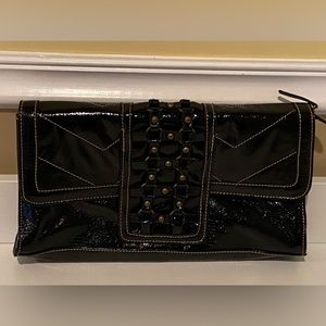 NWOT Faux Patent Leather Chinese Laundry Clutch